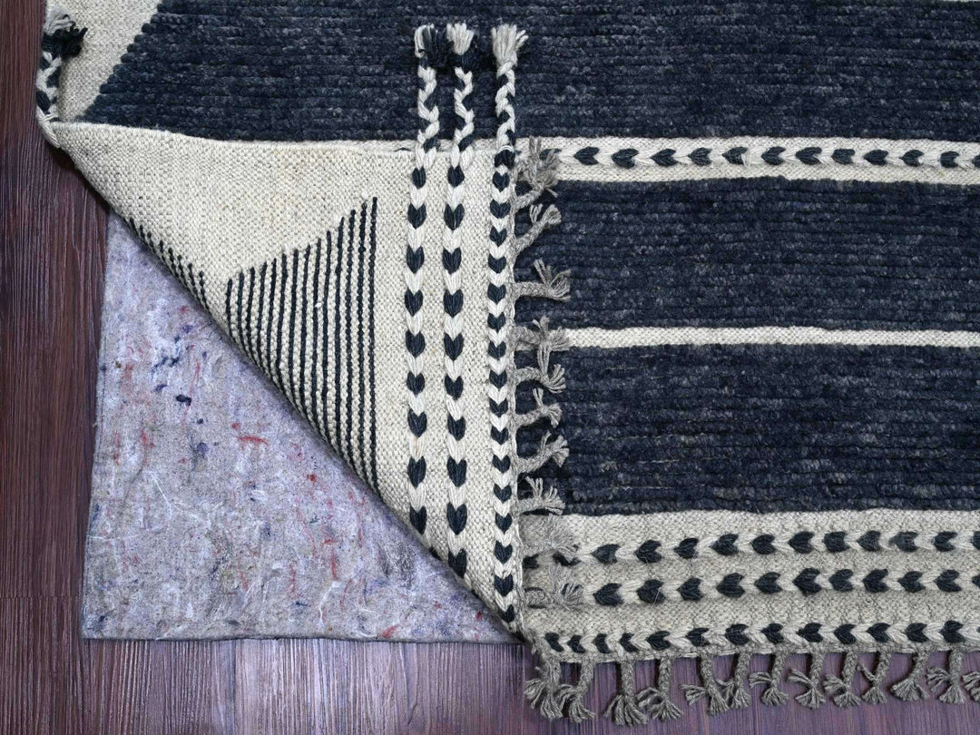10'4" x 14'2" New Hand Knotted Black Wool Rectangle Oriental Rug - MOA10220523