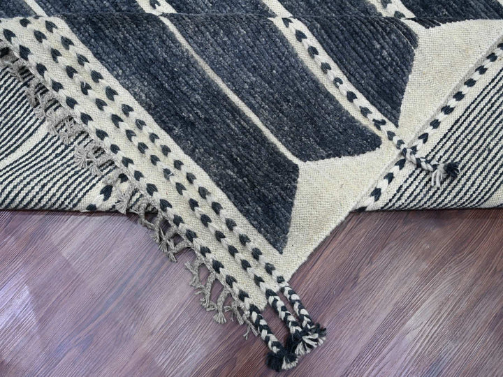 10'4" x 14'2" New Hand Knotted Black Wool Rectangle Oriental Rug - MOA10220523