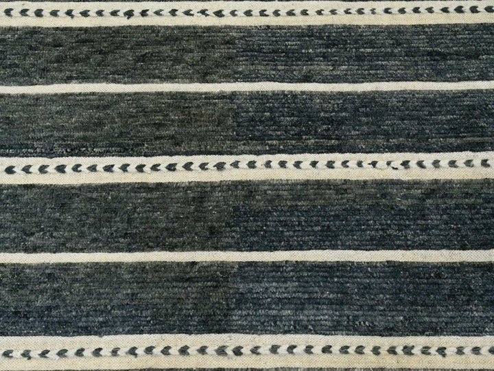 10'4" x 14'2" New Hand Knotted Black Wool Rectangle Oriental Rug - MOA10220523