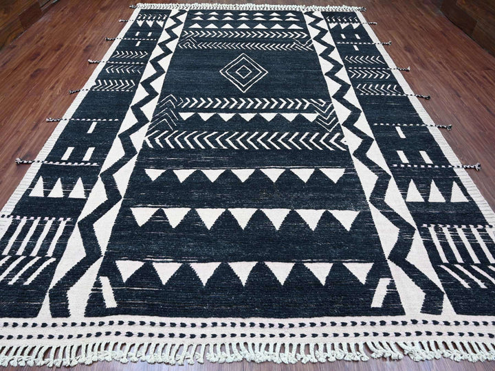 9'4" x 12'10" New Hand Knotted Black Wool Rectangle Oriental Rug - MOA10220524