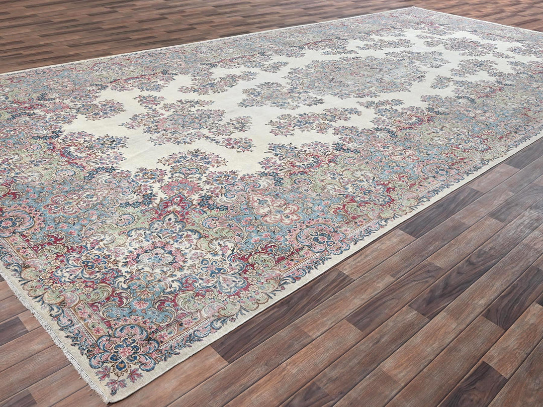 9'10" x 19'7" Vintage Hand Knotted Ivory Wool Rectangle Oriental Rug - MOA1022052
