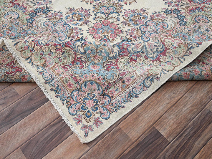9'10" x 19'7" Vintage Hand Knotted Ivory Wool Rectangle Oriental Rug - MOA1022052