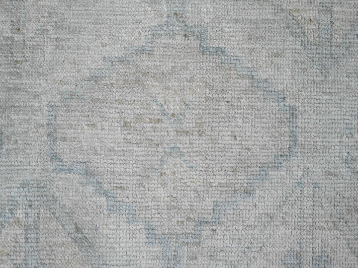 8'0" x 9'8" New Hand Knotted Grey Wool Rectangle Oriental Rug - MOA10220539