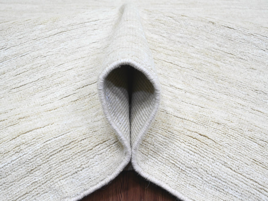 9'9" x 13'6" New Hand Knotted Ivory Wool Rectangle Oriental Rug - MOA10220541