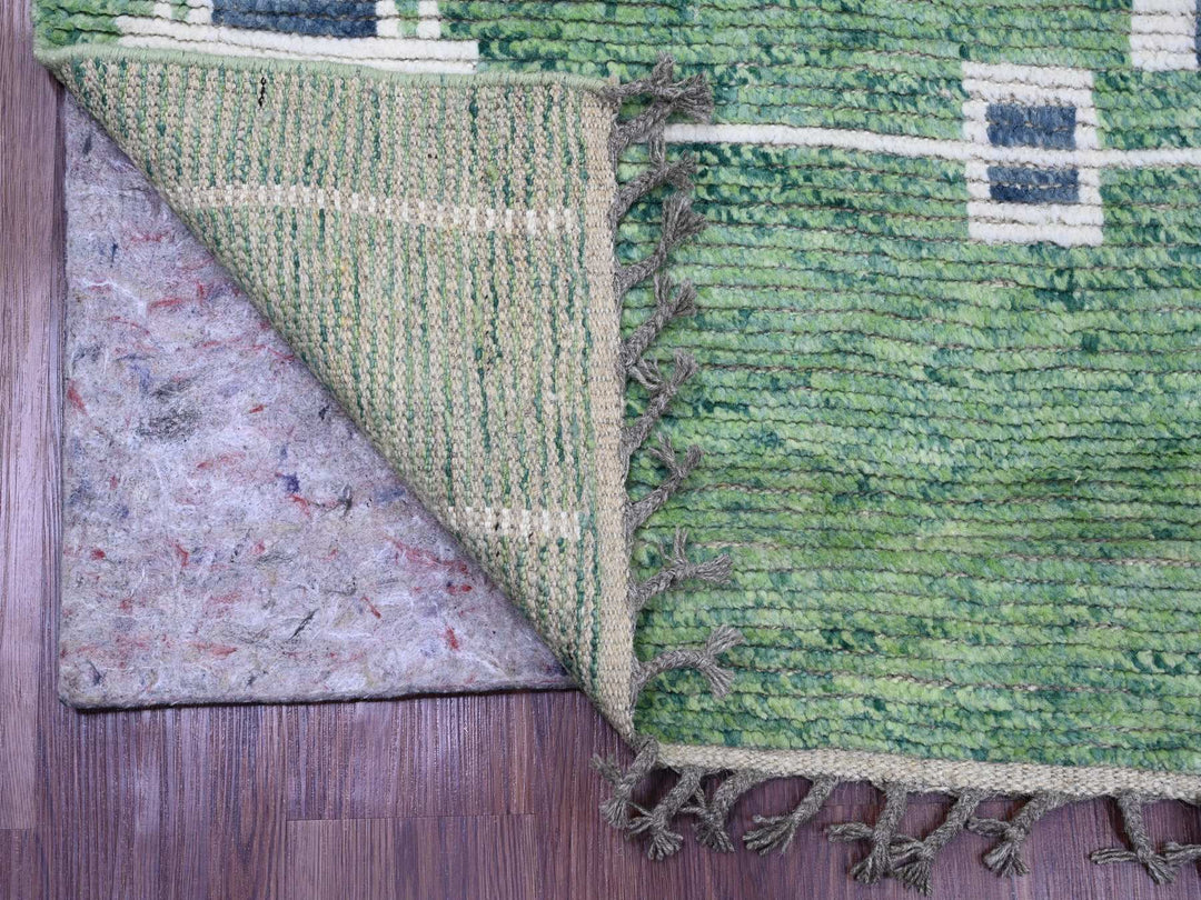 5'1" x 12'3" New Hand Knotted Green Wool Runner Oriental Rug - MOA10220548