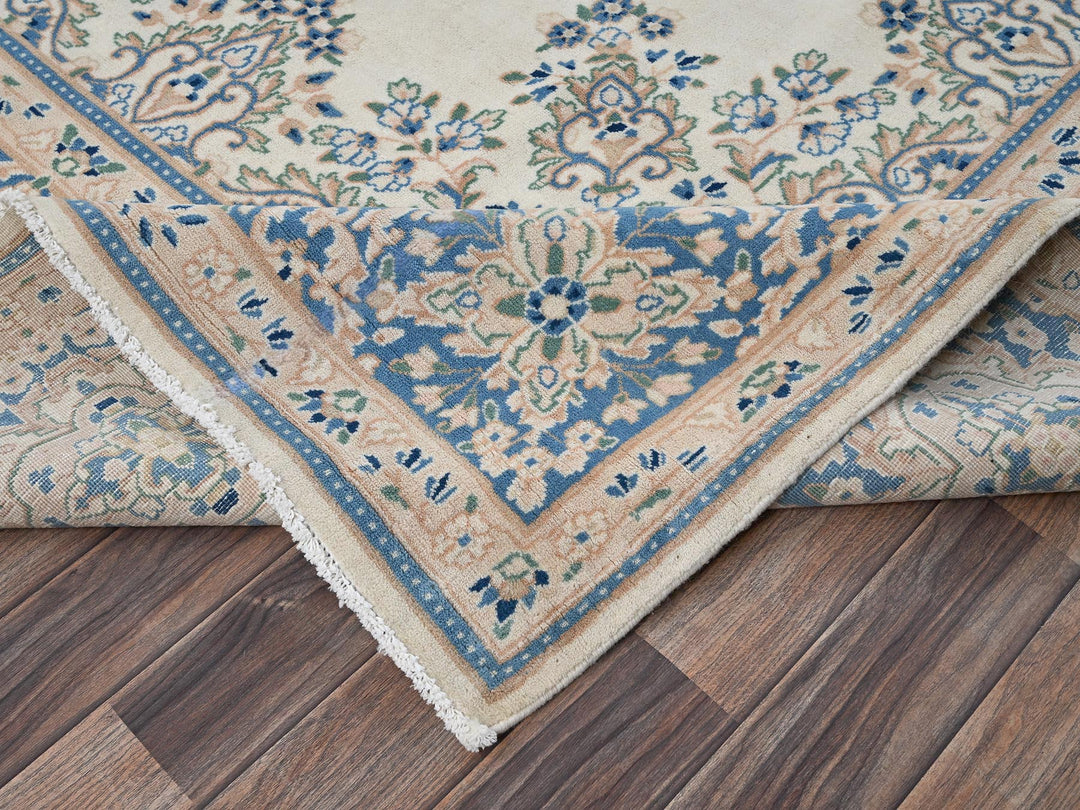 9'7" x 10'0" Vintage Hand Knotted Ivory Wool Square Oriental Rug - MOA1022054
