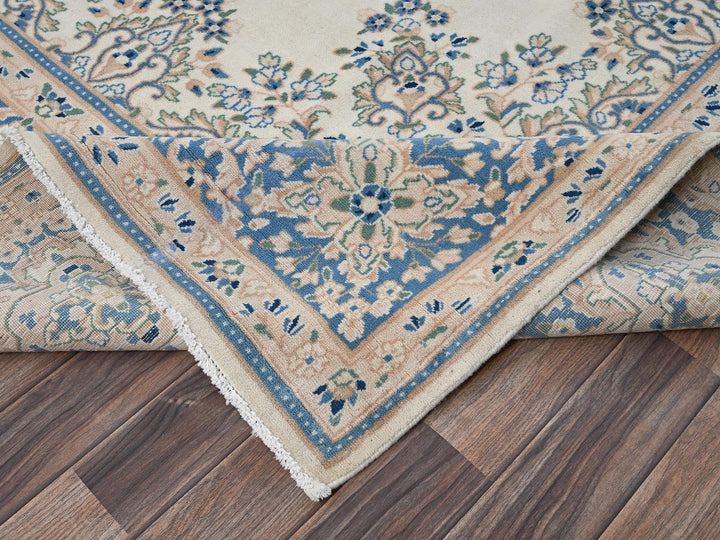 9'7" x 10'0" Vintage Hand Knotted Ivory Wool Square Oriental Rug - MOA1022054