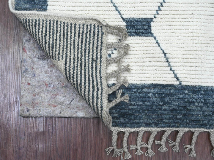 2'6" x 10'4" New Hand Knotted Ivory Wool Runner Oriental Rug - MOA10220552