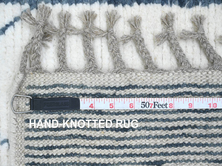 2'6" x 10'4" New Hand Knotted Ivory Wool Runner Oriental Rug - MOA10220552