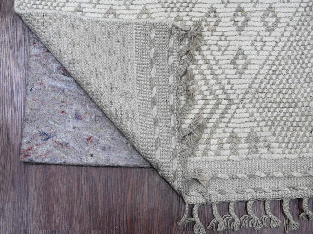 2'5" x 14'3" New Hand Knotted Ivory Wool Runner Oriental Rug - MOA10220554