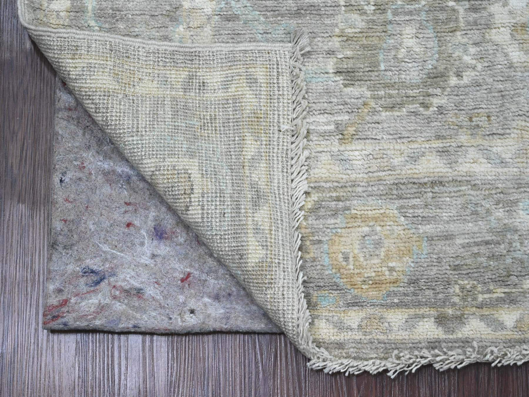 4'1" x 5'10" New Hand Knotted Grey Wool Rectangle Oriental Rug - MOA10220567