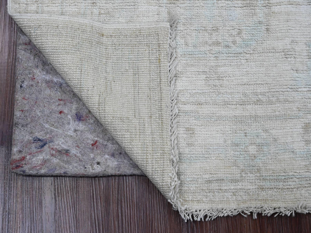 2'8" x 9'8" New Hand Knotted Ivory Wool Runner Oriental Rug - MOA10220577