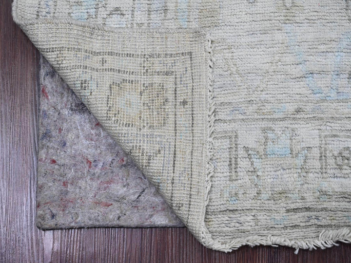2'6" x 9'7" New Hand Knotted Grey Wool Runner Oriental Rug - MOA10220591
