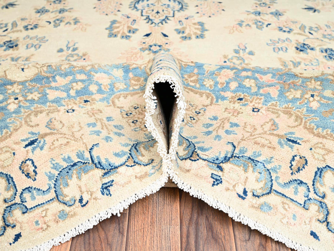 10'1" x 16'9" Vintage Hand Knotted Ivory Wool Rectangle Oriental Rug - MOA1022059