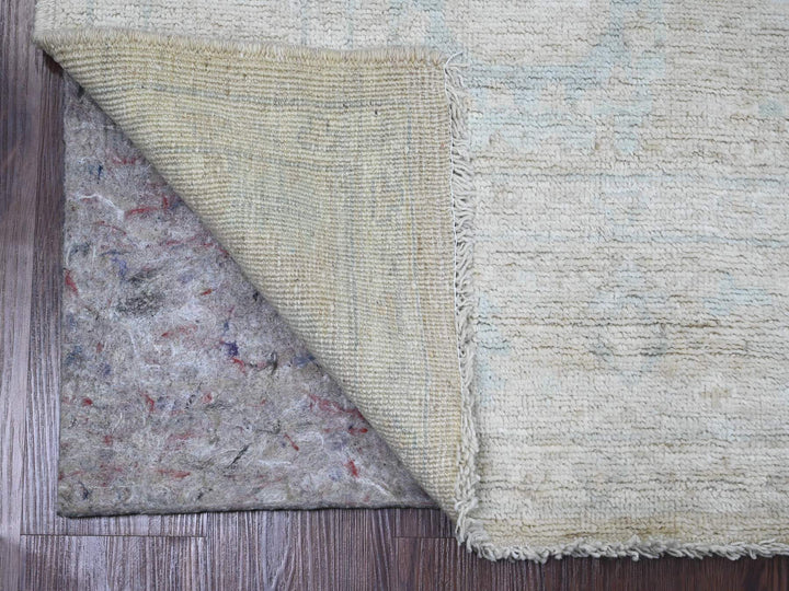 5'1" x 6'7" New Hand Knotted Ivory Wool Rectangle Oriental Rug - MOA10220604