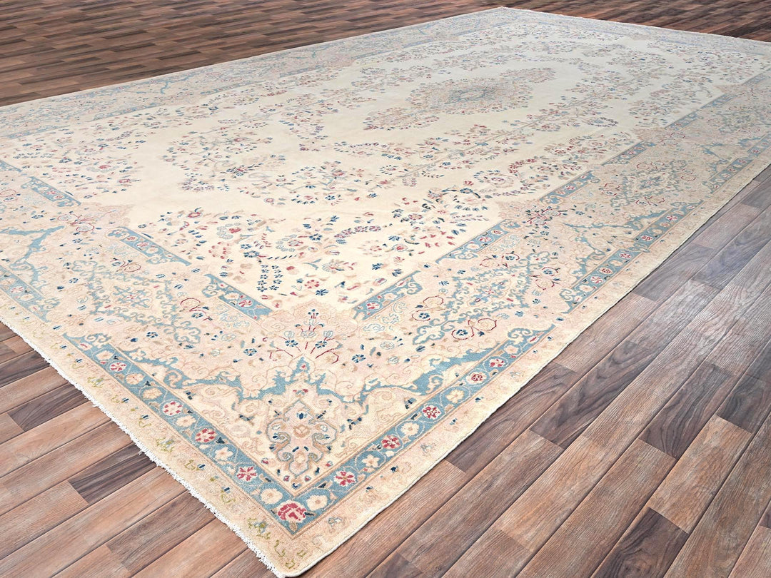 10'8" x 19'11" Vintage Hand Knotted Ivory Wool Rectangle Oriental Rug - MOA1022060