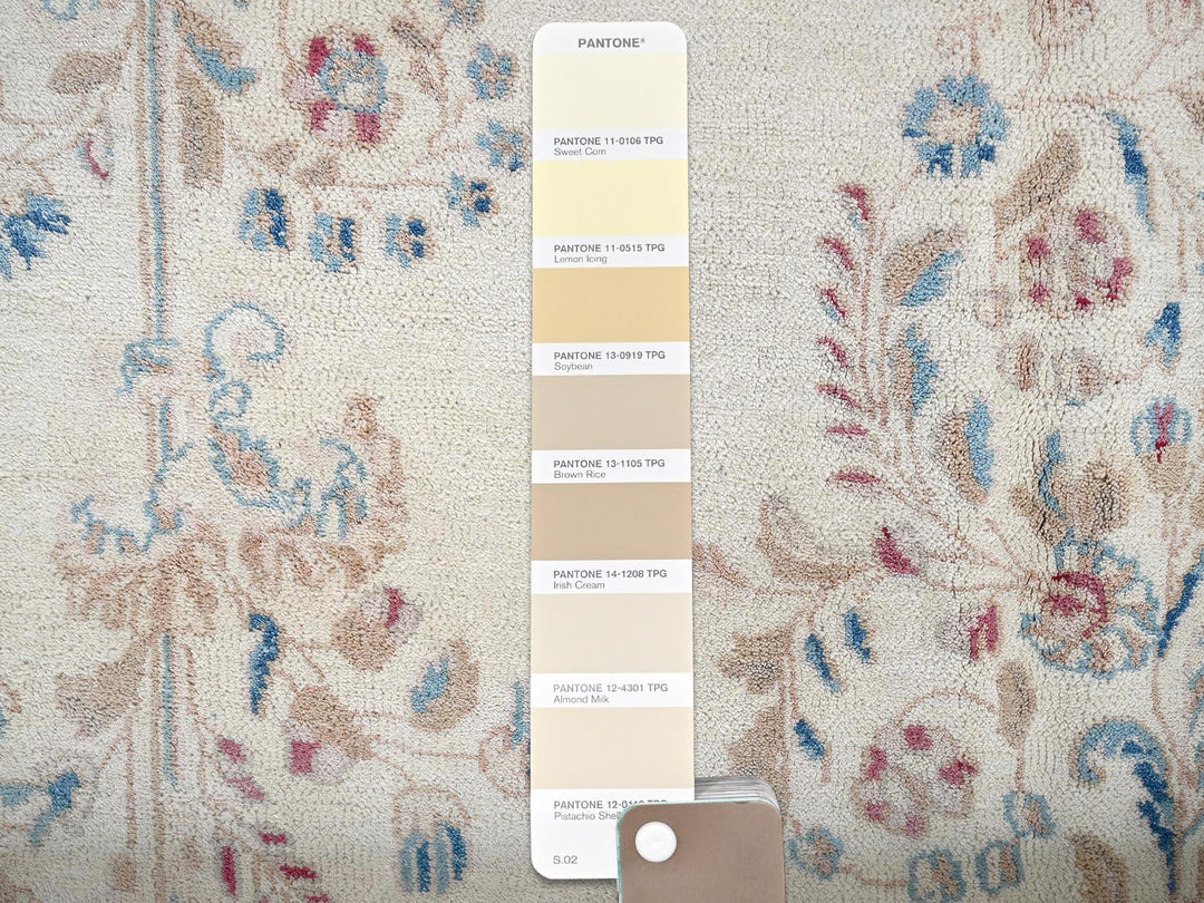 10'8" x 19'11" Vintage Hand Knotted Ivory Wool Rectangle Oriental Rug - MOA1022060