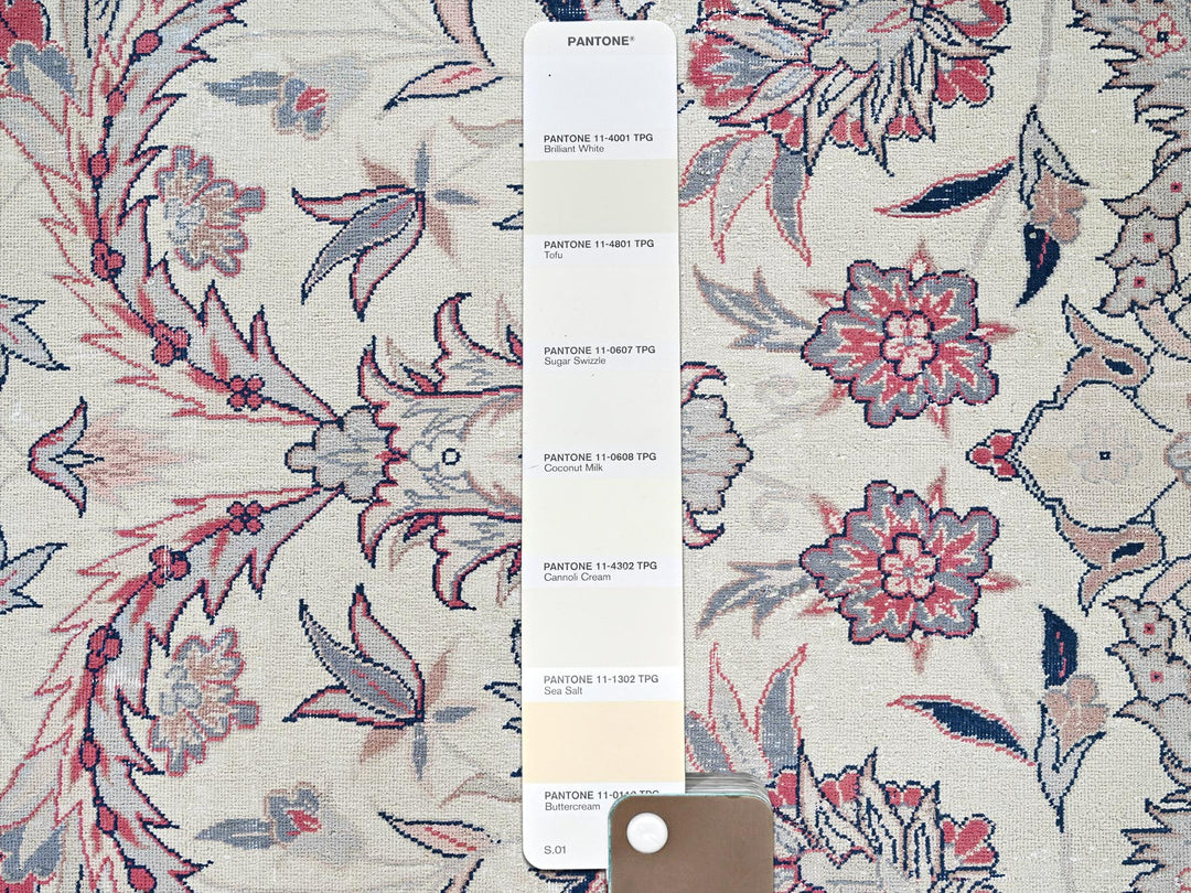 9'11" x 13'2" Vintage Hand Knotted Ivory Wool Rectangle Oriental Rug - MOA1022062