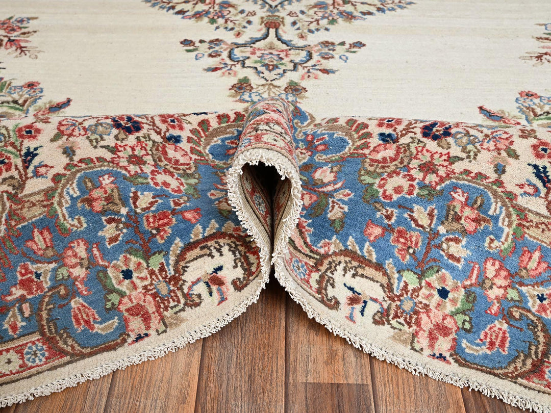 10'3" x 13'2" Vintage Hand Knotted Ivory Wool Rectangle Oriental Rug - MOA1022064