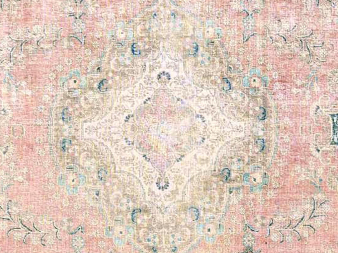 9'7" x 12'2" Vintage Hand Knotted Pink Wool Rectangle Oriental Rug - MOA1022065