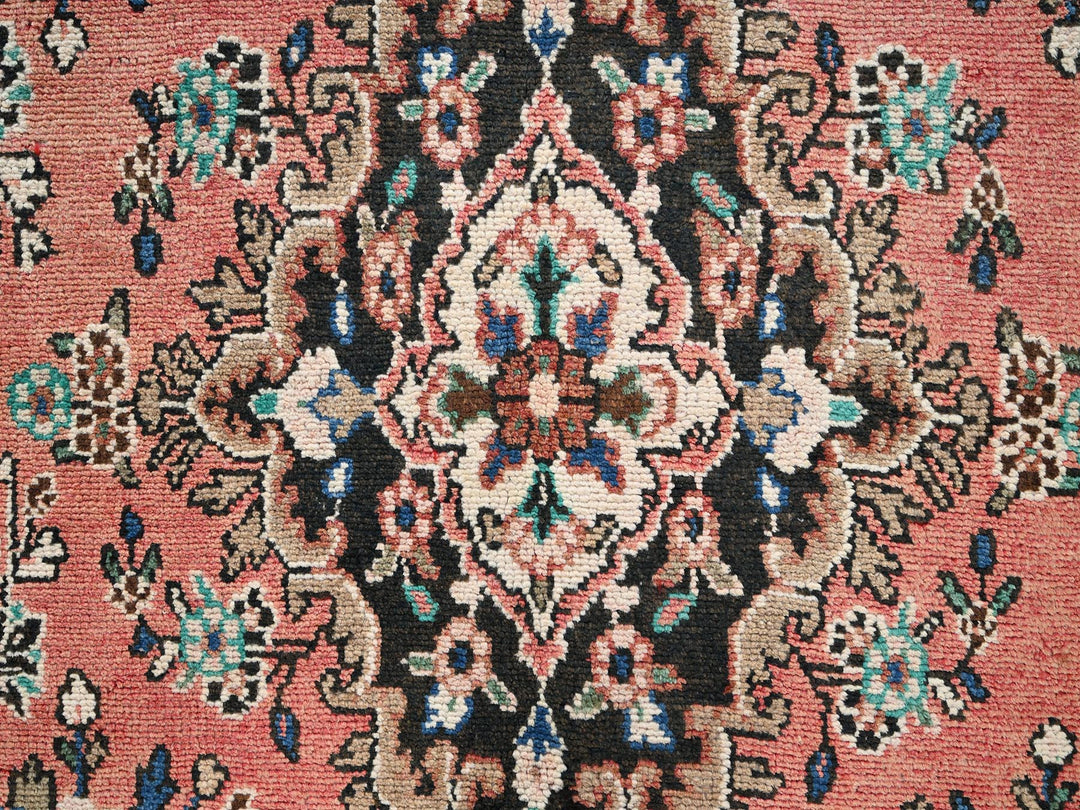 6'11" x 10'0" Vintage Hand Knotted Pink Wool Rectangle Oriental Rug - MOA1022066