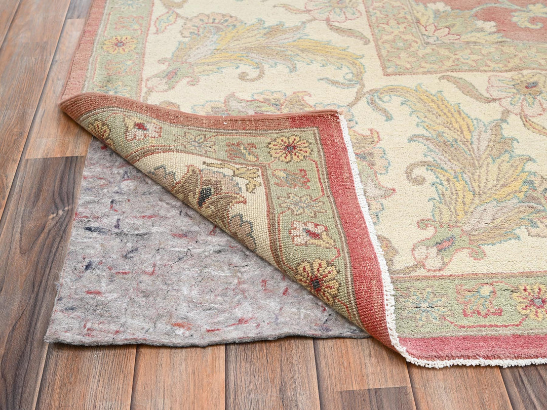 10'0" x 14'5" Vintage Hand Knotted Pink Wool Rectangle Oriental Rug - MOA1022070