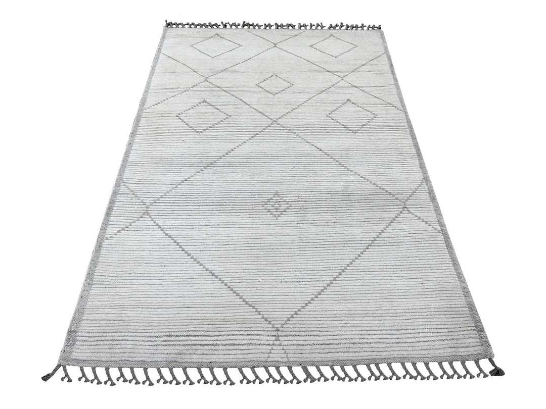 4'1" x 6'8" New Hand Knotted Ivory Wool Rectangle Oriental Rug - MOA10220744