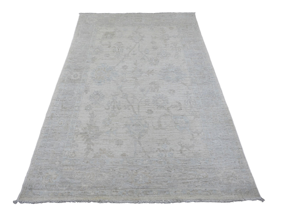 4'8" x 7'2" New Hand Knotted Ivory Wool Rectangle Oriental Rug - MOA10220777