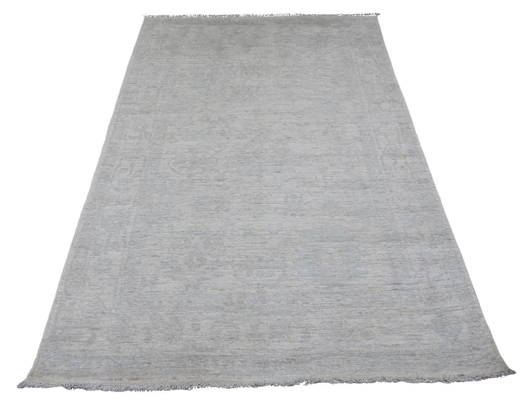 4'9" x 6'11" New Hand Knotted Ivory Wool Rectangle Oriental Rug - MOA10220780