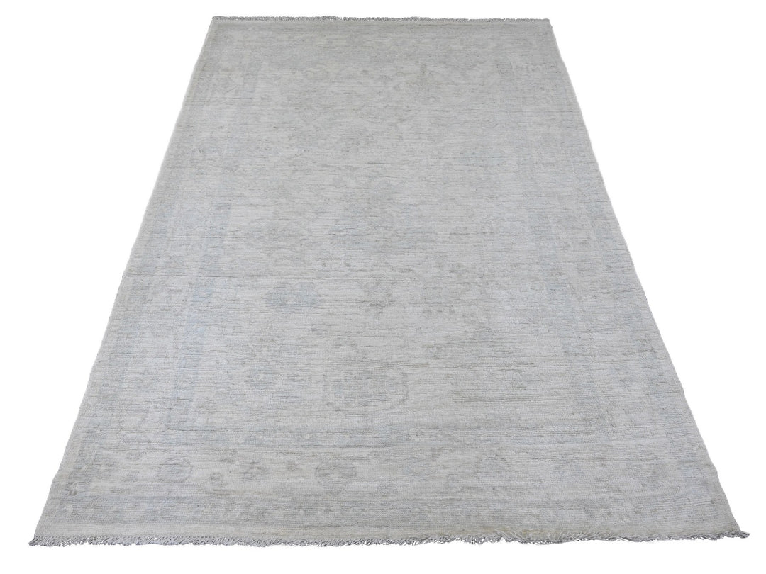 4'10" x 6'11" New Hand Knotted Ivory Wool Rectangle Oriental Rug - MOA10220782