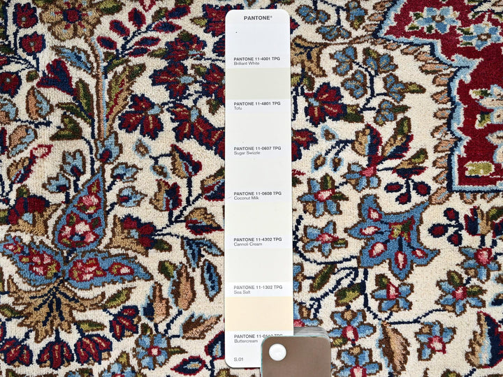 9'10" x 12'7" Vintage Hand Knotted Ivory Wool Rectangle Oriental Rug - MOA1022078