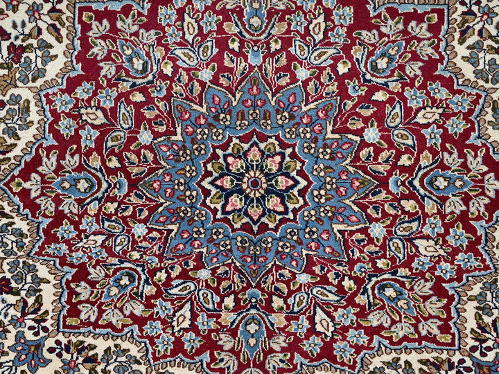 9'10" x 12'7" Vintage Hand Knotted Ivory Wool Rectangle Oriental Rug - MOA1022078