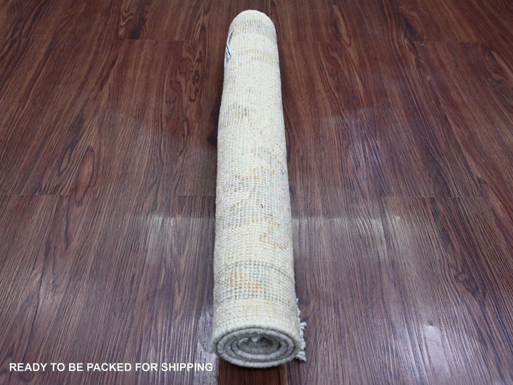 2'2" x 3'0" New Hand Knotted Ivory Wool Rectangle Oriental Rug - MOA10220790