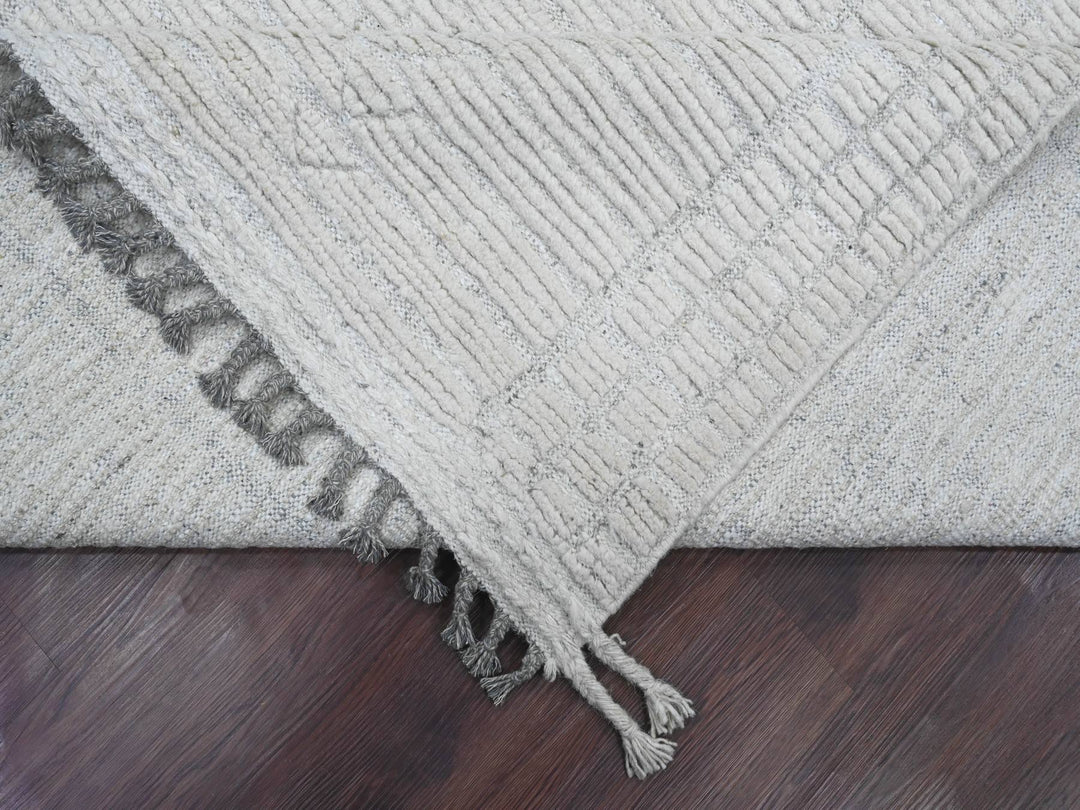 8'10" x 12'2" New Hand Knotted Ivory Wool Rectangle Oriental Rug - MOA10220831
