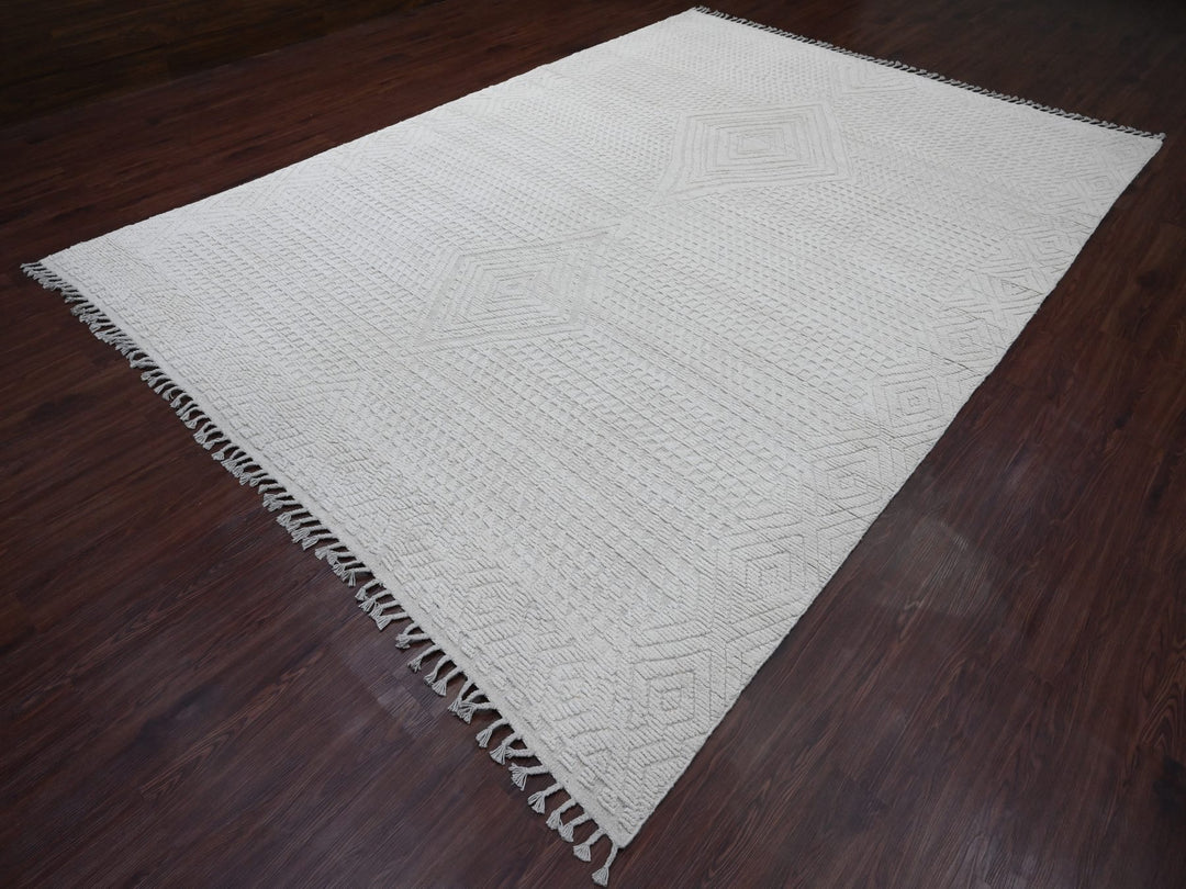 8'10" x 12'8" New Hand Knotted Ivory Wool Rectangle Oriental Rug - MOA10220833