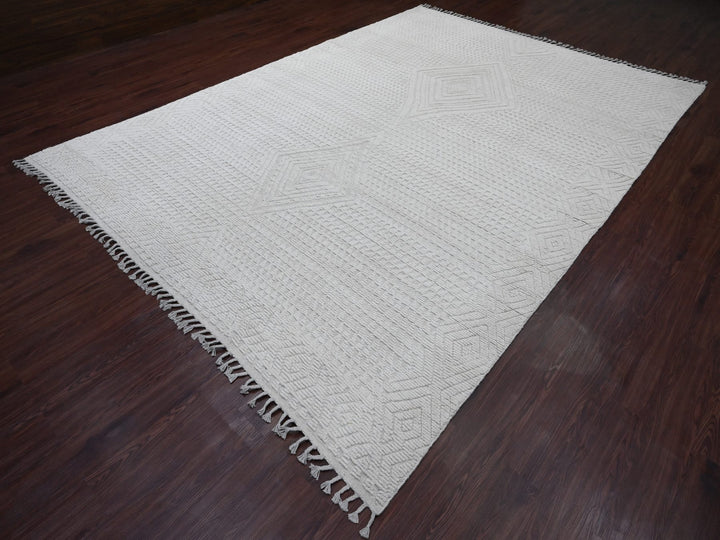 8'10" x 12'8" New Hand Knotted Ivory Wool Rectangle Oriental Rug - MOA10220833