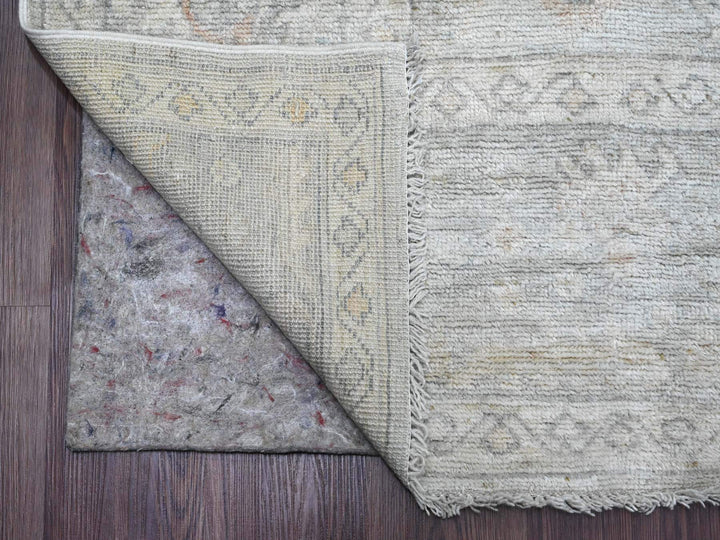 8'0" x 9'10" New Hand Knotted Grey Wool Rectangle Oriental Rug - MOA10220840