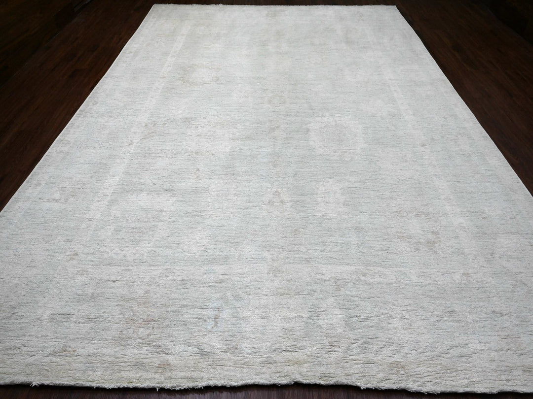 10'0" x 13'8" New Hand Knotted Grey Wool Rectangle Oriental Rug - MOA10220843