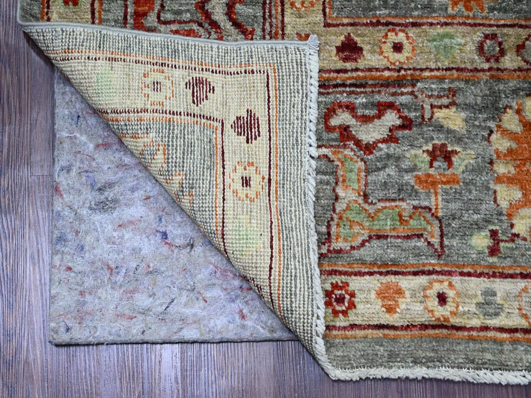 7'9" x 9'5" New Hand Knotted Grey Wool Rectangle Oriental Rug - MOA10220872