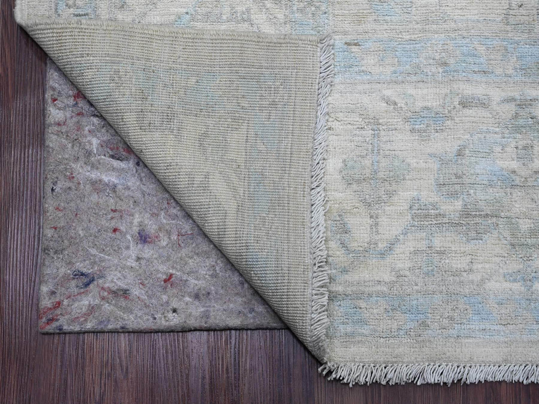 8'4" x 9'9" New Hand Knotted Grey Wool Rectangle Oriental Rug - MOA10220916