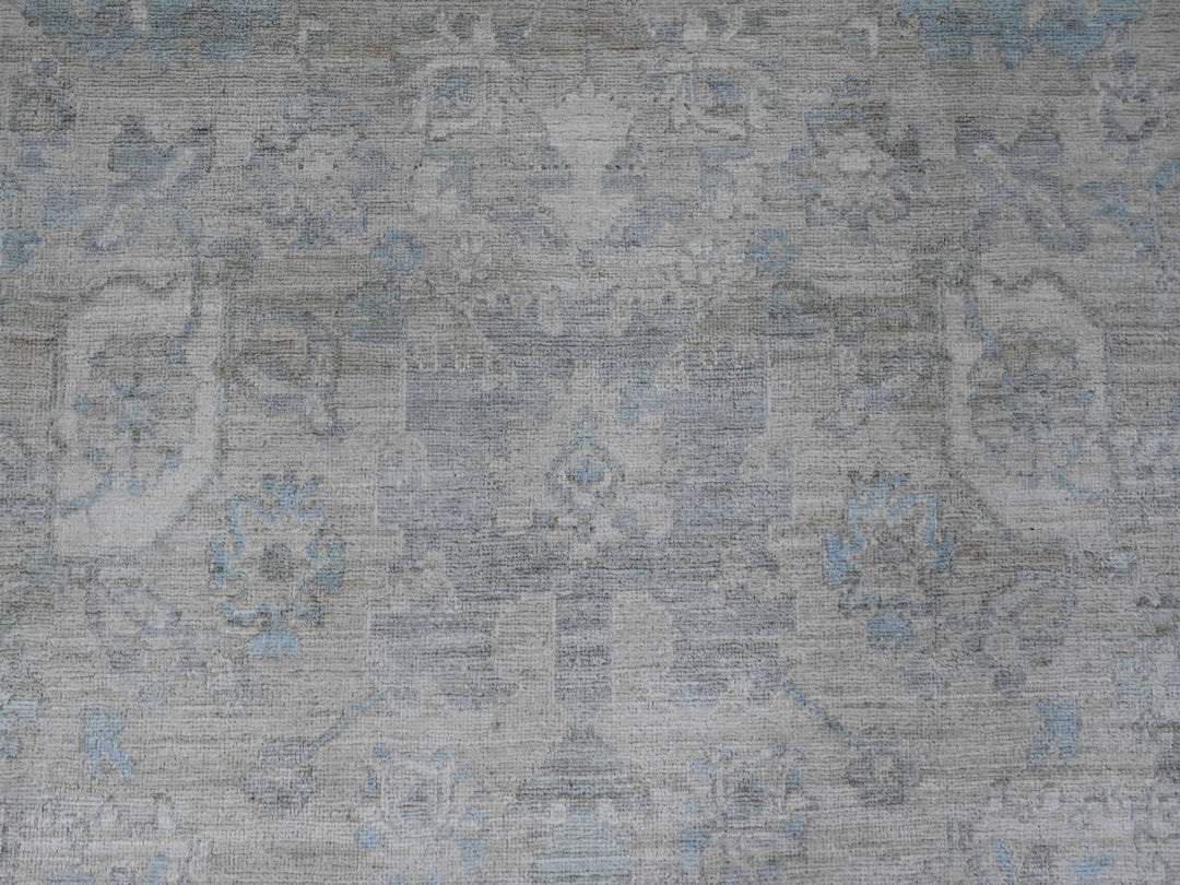 8'4" x 9'9" New Hand Knotted Grey Wool Rectangle Oriental Rug - MOA10220916