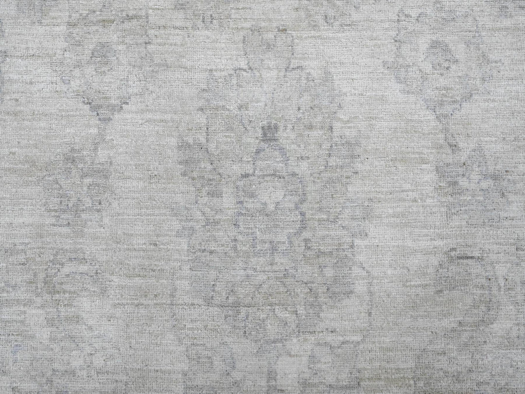 9'8" x 13'8" New Hand Knotted Ivory Wool Rectangle Oriental Rug - MOA10220978