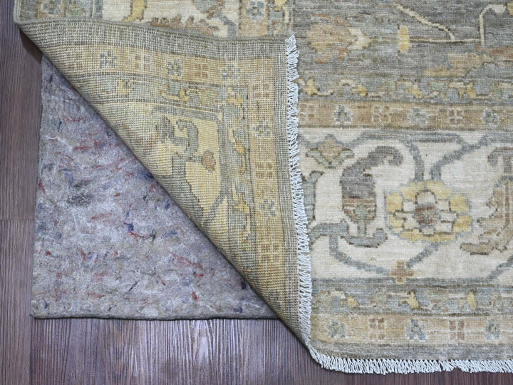 7'11" x 9'11" New Hand Knotted Grey Wool Rectangle Oriental Rug - MOA10220991
