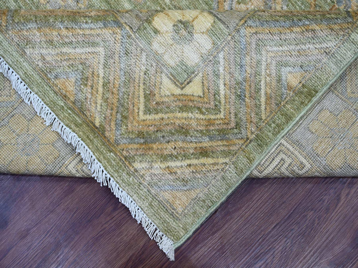 7'10" x 9'11" New Hand Knotted Green Wool Rectangle Oriental Rug - MOA10221046