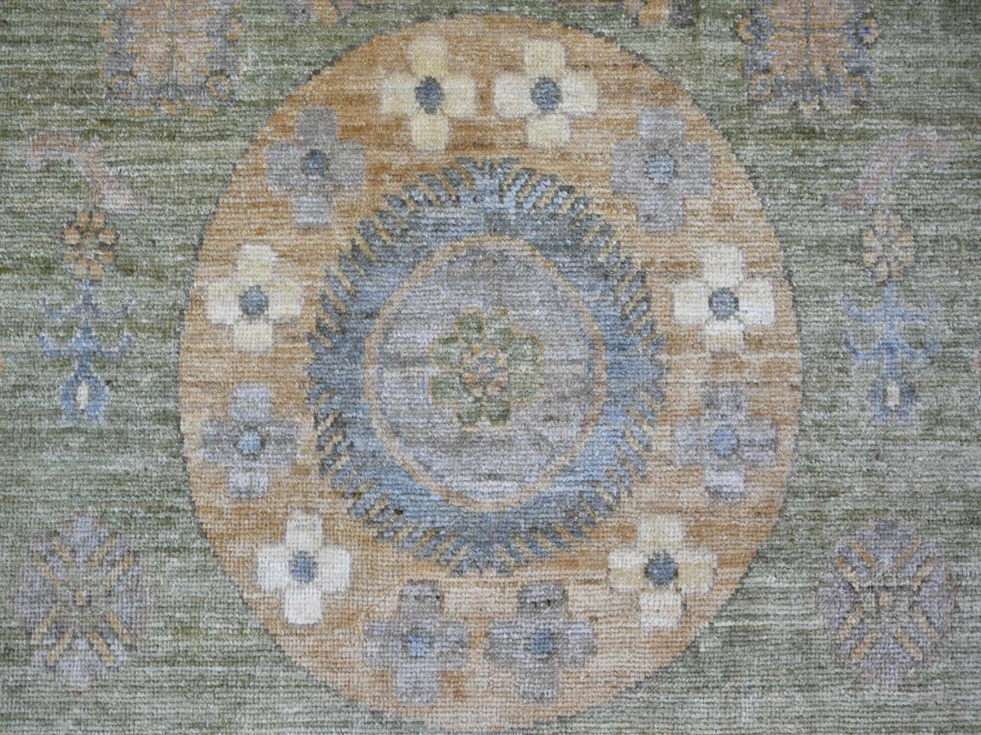 7'10" x 9'11" New Hand Knotted Green Wool Rectangle Oriental Rug - MOA10221046