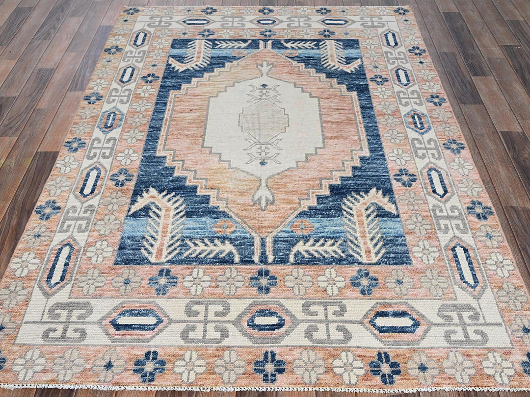 4'10" x 6'9" New Hand Knotted Pink Wool Rectangle Oriental Rug - MOA1022109
