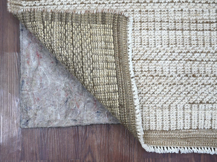 2'0" x 2'9" New Hand Knotted Ivory Wool Rectangle Oriental Rug - MOA10221106