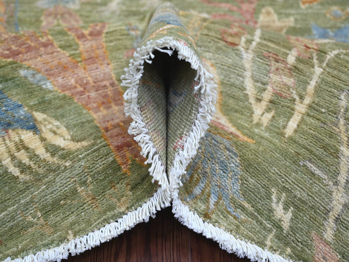 7'11" x 8'0" New Hand Knotted Green Wool Round Oriental Rug - MOA10221109