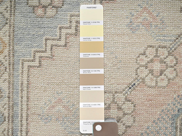 4'10" x 6'9" New Hand Knotted Beige Wool Rectangle Oriental Rug - MOA1022110