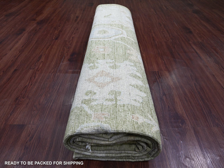 9'10" x 13'9" New Hand Knotted Green Wool Rectangle Oriental Rug - MOA10221480